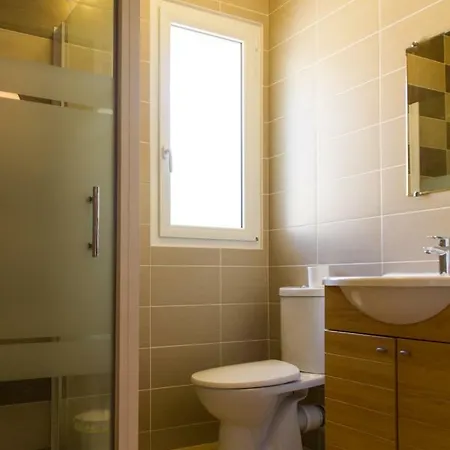 Le Puy Carmin - 6 Personnes - 18 Min Du Puydufou Hébergement de vacances