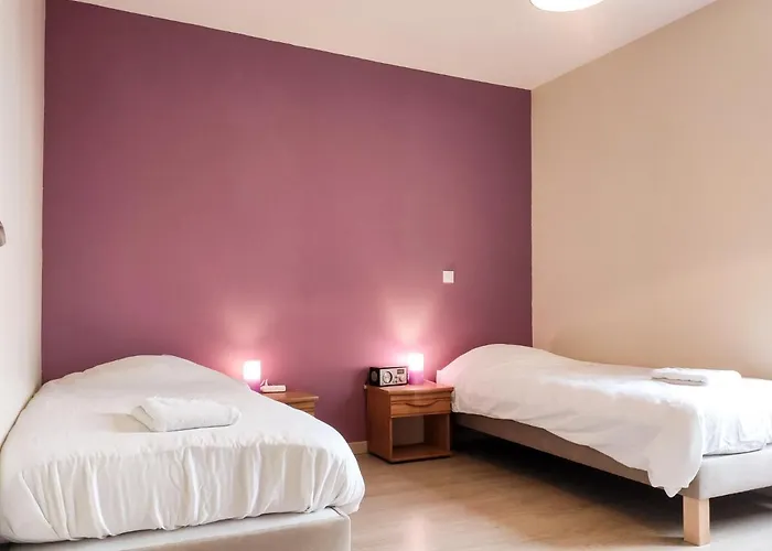 Le Puy Carmin - 6 Personnes - 18 Min Du Puydufou Nyaraló *